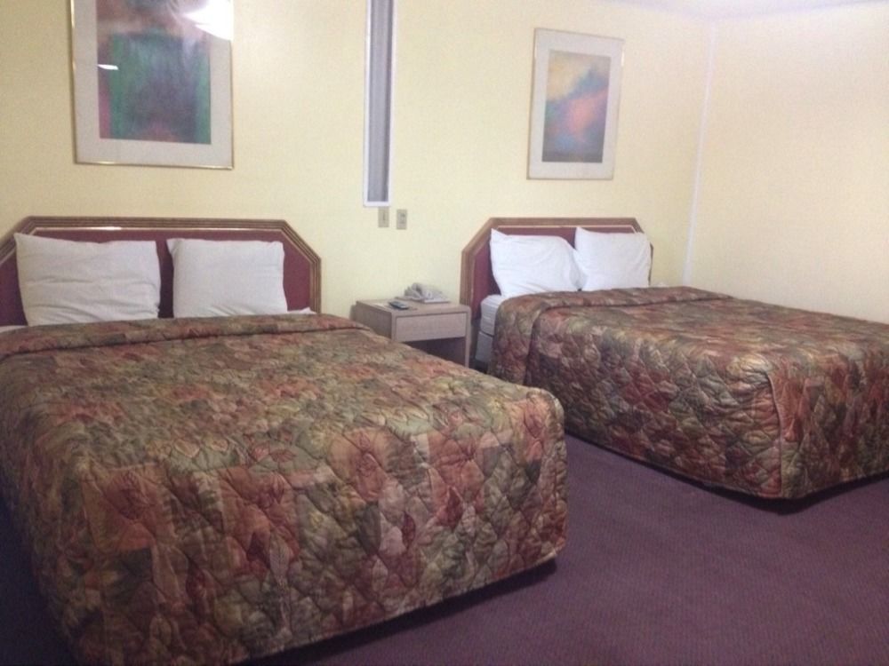Travel Motel 拉顿 外观 照片